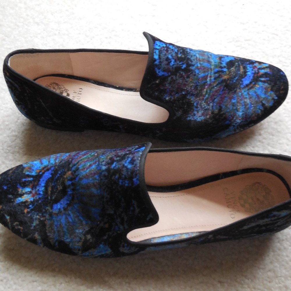 Vince Camuto "Lindgren" Peacock Velvet Loafers 9.5